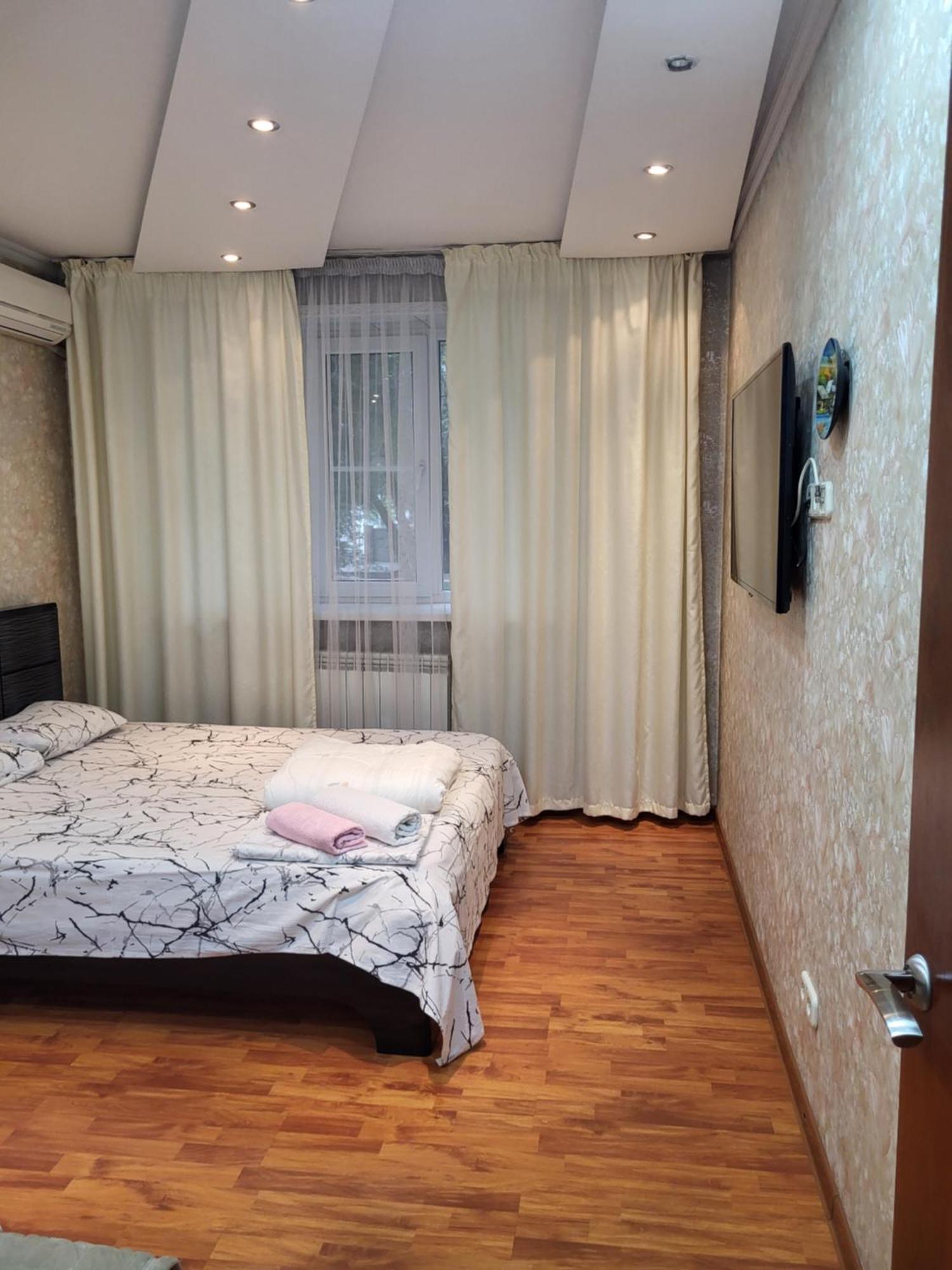 Apartments Ahmetova 6 32 Almaty Exterior foto